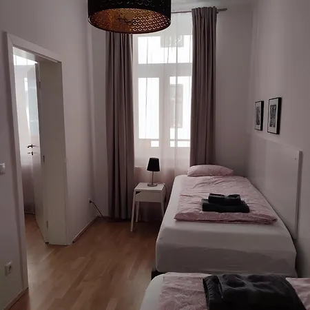 Apartament Near Yppenplatz & Brunnenmarkt *