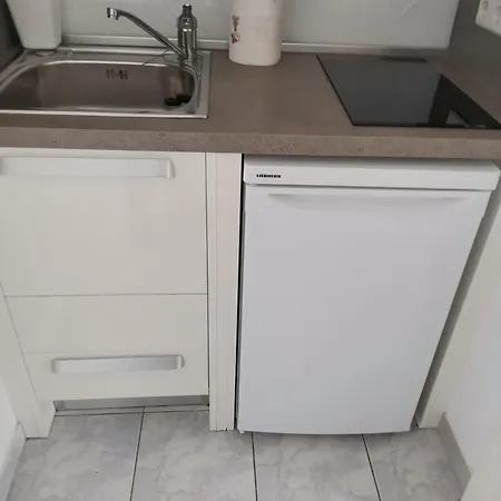 Apartment & Near Reumannplatz
