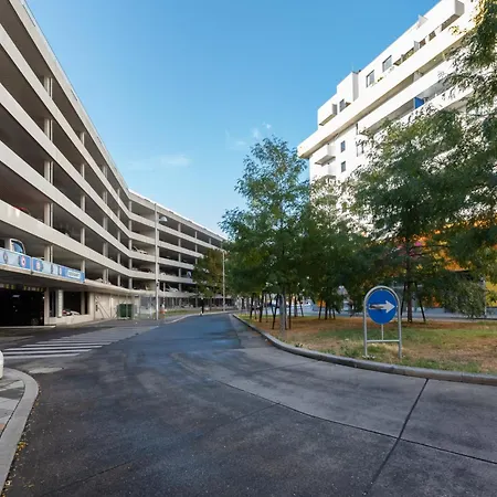 Sweet - 20 Minuten Ins Zentrum Und Garage *