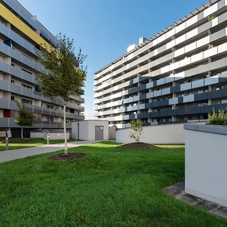 Sweet - 20 Minuten Ins Zentrum Und Garage Apartment