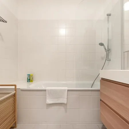Sweet - 20 Minuten Ins Zentrum Und Garage Apartment