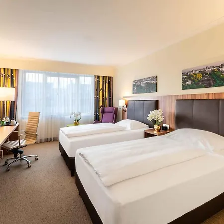 Hotel Plaza Premium