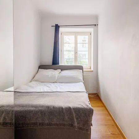Near Metro - Netflix - Free Wifi *