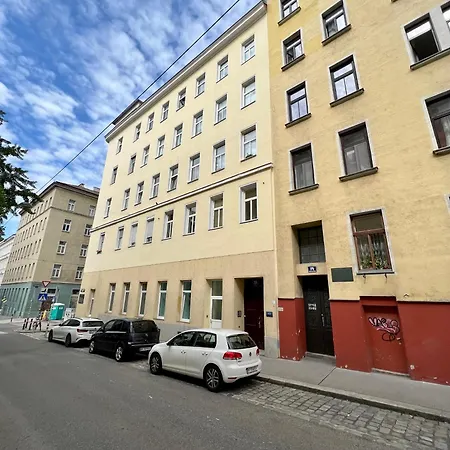 Apartamento Grosszuegiges App. 2 Schlafzimmer *