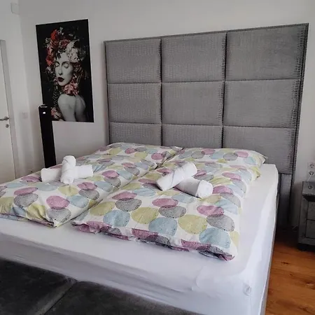 Xuba Apartmentrooms Messe Prater Hotel *