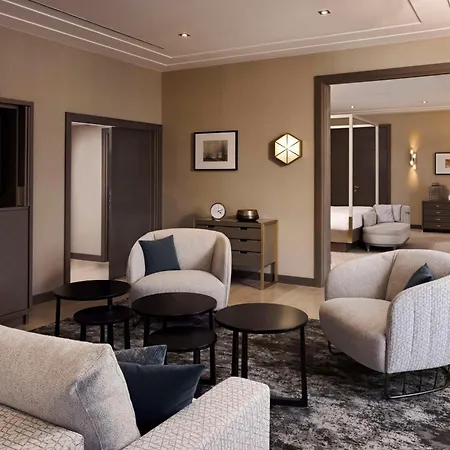 Hilton Plaza 4* Wenen