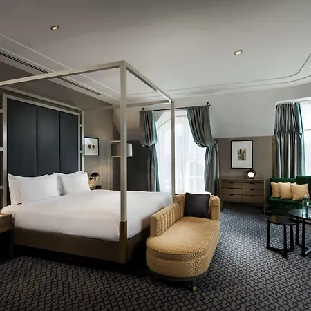 Hilton Plaza 4* Wenen