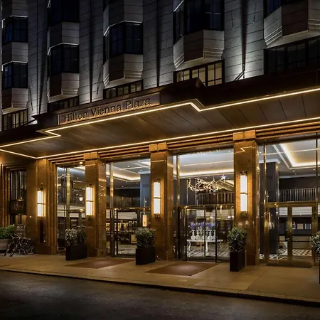 Hilton Plaza Hotel