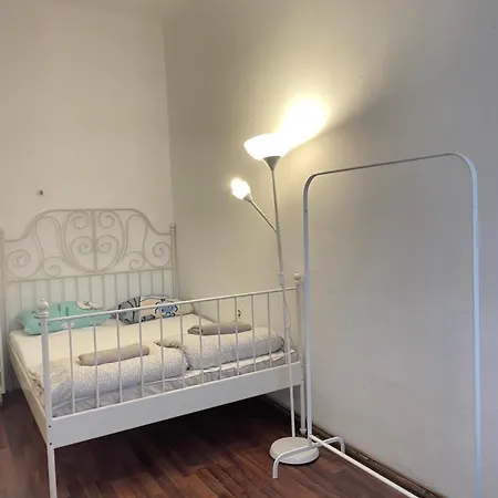 U6 Schoepfwerk 5 Quarto em Acomodações Particulares *