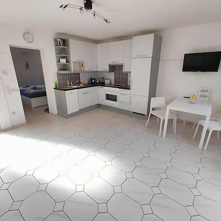 Apartment Romantic With Big Terrace And Garden View Vienna