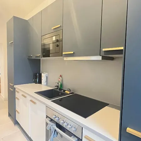 K&k Near Hauptbahnhof - Kingsize Bed Apartament *