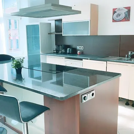 Zx Triple In Keplerplatz Homestay Vienna