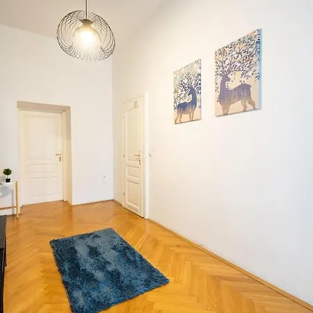 The Blue Near The U2 Apartment Wien