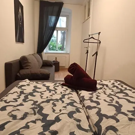 Apartment Family *