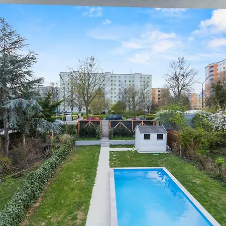 Villa Jaeger Mit Pool In Wien