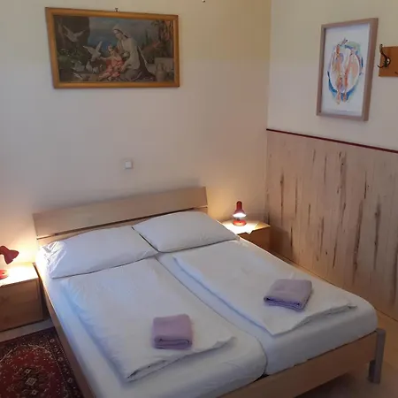 Happyhostel Gæstehus