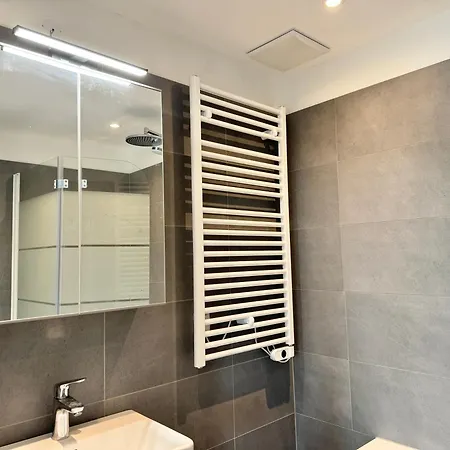 Modern Premium With Balcony * Vienna
