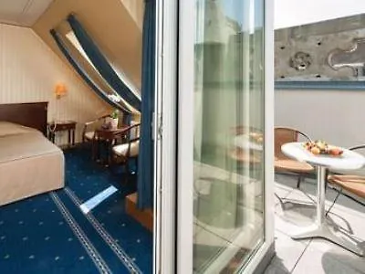 Hotel Ambassador 5*