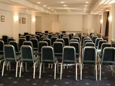 Ambassador Hotel 5*