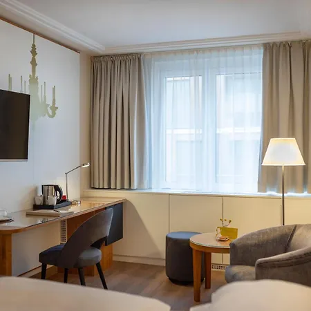 Boutique Tigra 4*