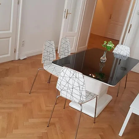 Sobieski Stefansdom Apartment