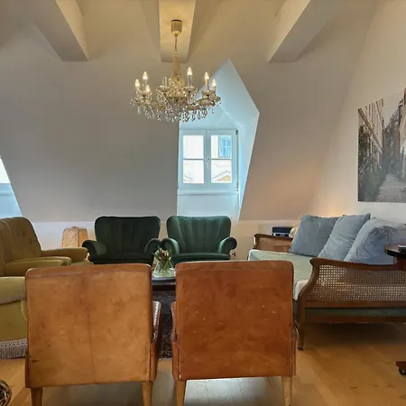 Grosszuegiges In Historischem Gebaeude Apartmán Vídeň