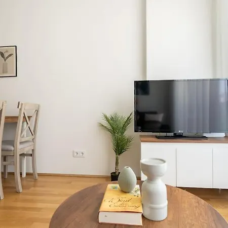 Trendy 1br, Direct Access By Hm Apartment *