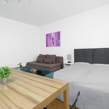 Apartment Mandlgasse I Contactless Check-In Vienna