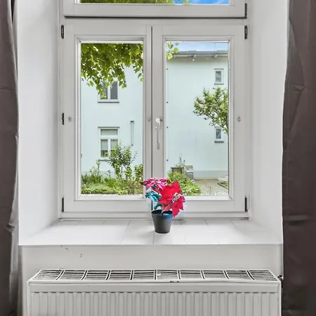 1 Bedroom Garden Near Schoenbrunn *