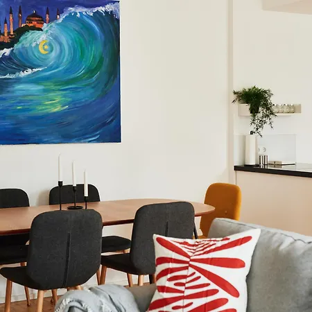 Apartament New Spacious Ultra-modern In Westbahnhof Wiedeń