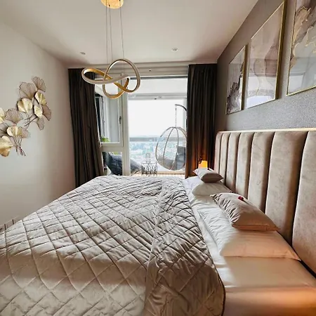Appartement High-end Close To Metro And Uno-city With E-parking