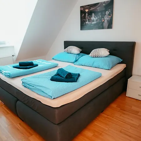 Deluxe Wenen