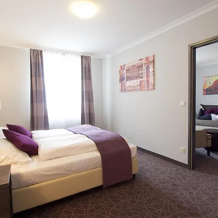 24hours-apartment & Arion Cityhotel Aparthotel 4*