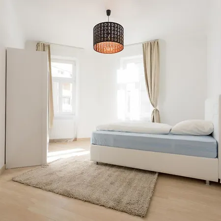Apartment House In Vienna Apartment