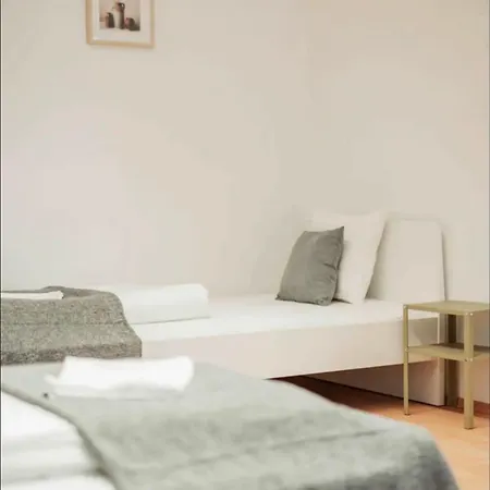 Apartmán Souterrain *