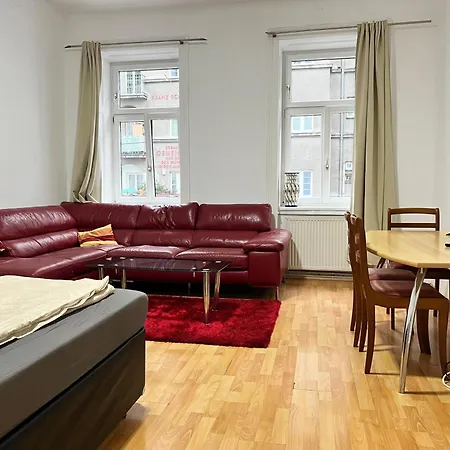 Apartamento Cozy 2br Apt- Near Danube River