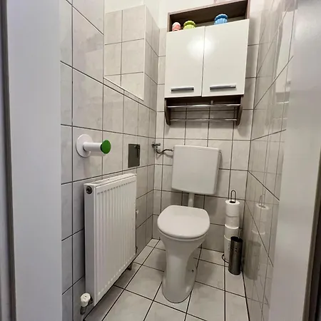 Cozy 2br Apt- Near Danube River Apartamento Viena