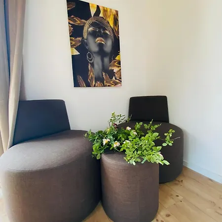 Homestay Family In Am Schopfwerk Area