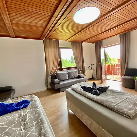 Homestay Family In Am Schopfwerk Area