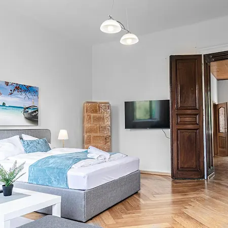 Brilliant 2br Apt. Near Akh-hospital Vienna