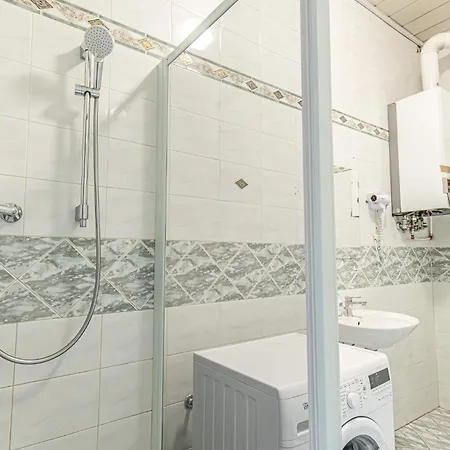 Apartment Brilliant 2br Apt. Near Akh-hospital Vienna