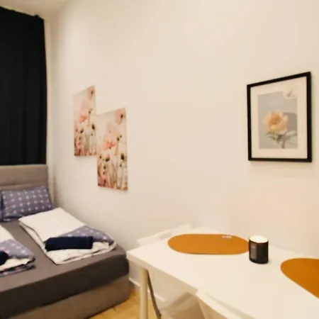 Homestay Cozy In Center Dw5