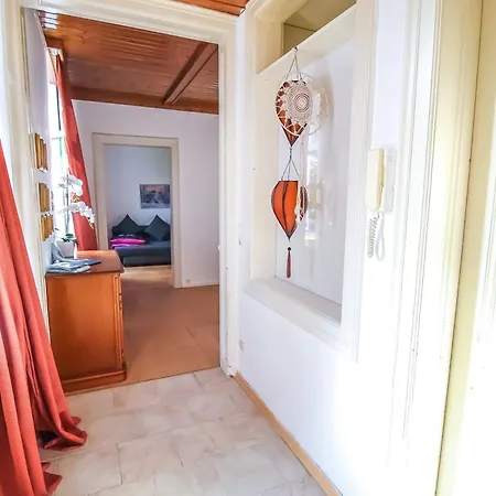 Cozy In Floridsdorf Area Pr6 Wenen