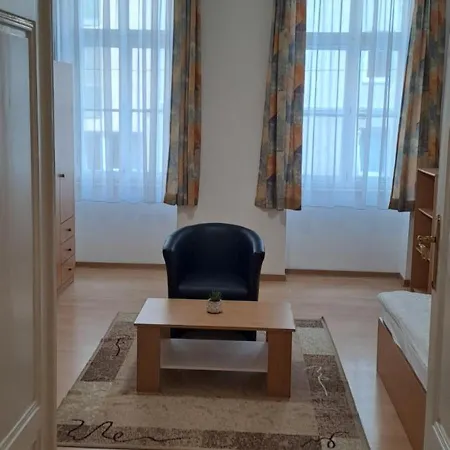 Residenz Johann Strauss Apartament *