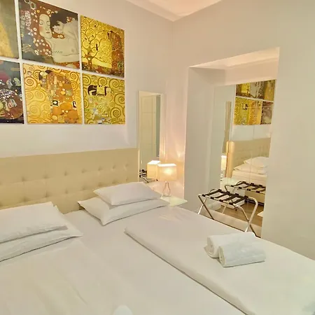 Steiner Residences Augarten Апартаменты