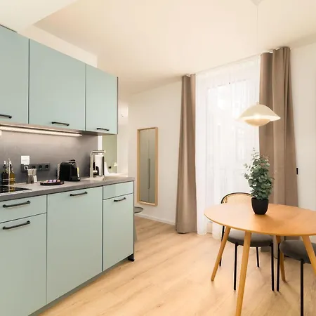 Limehome Favoritenstr. * Vídeň