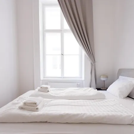 4ty3 - Stadtpark Is Calling Apartmán *