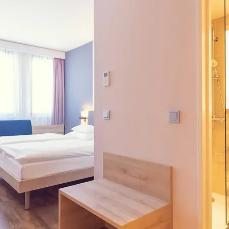 Roomz Prater