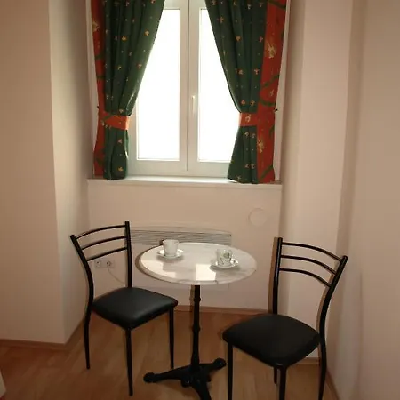 Tal Vienna