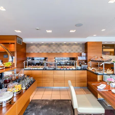 Am Parkring Hotel 4*